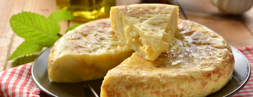 how to make a typical Spanish omelette