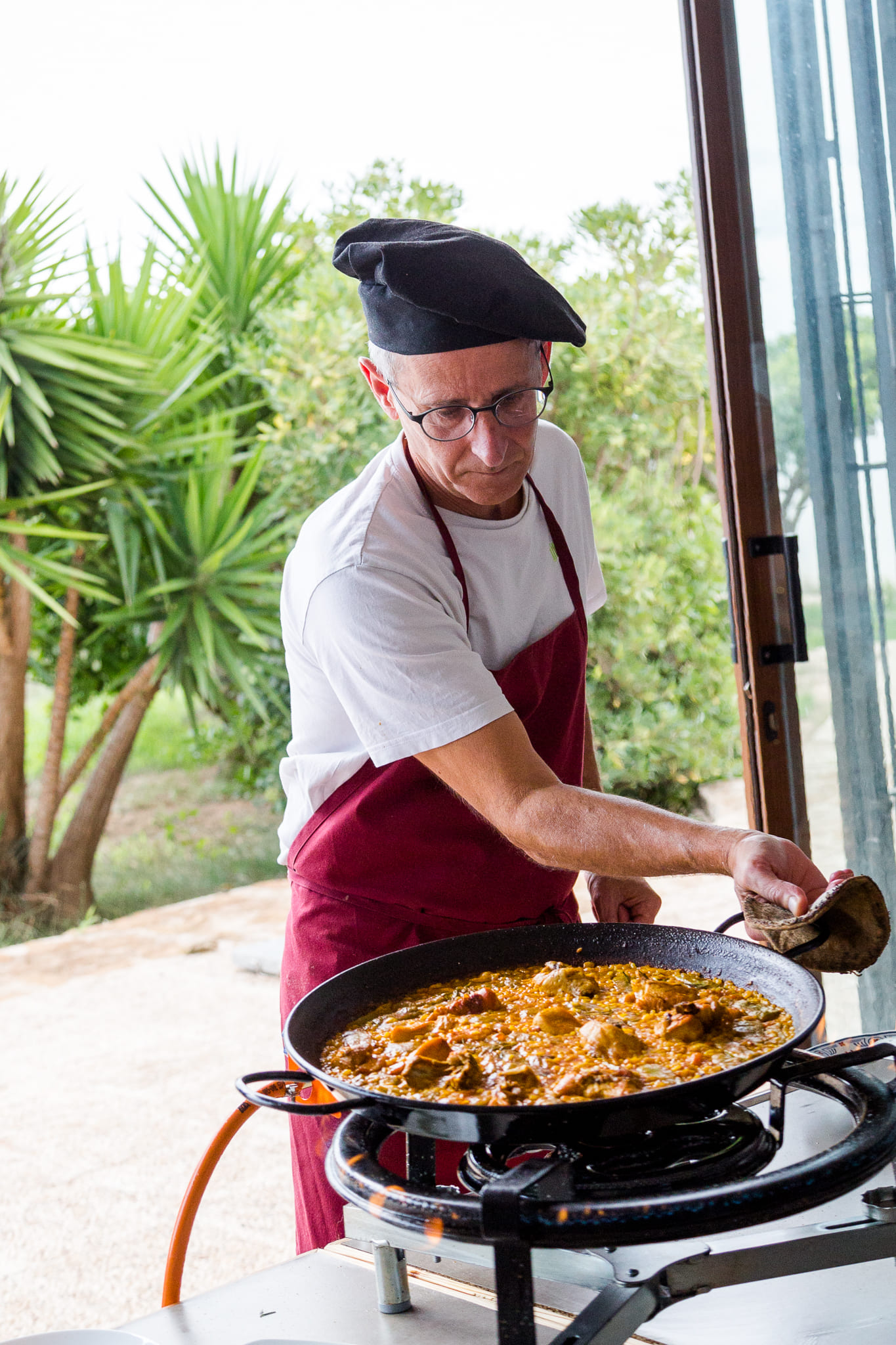 taller-paella-valenciana-cocina-profesional.jpg